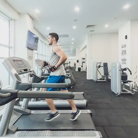 Apartment 33rd Floor Luxury & Fitness