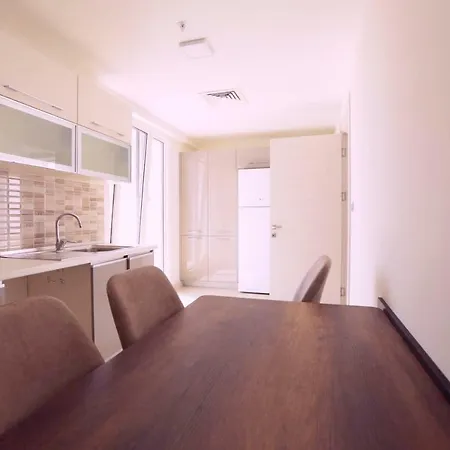 Apartment 33rd Floor Luxury & Fitness *