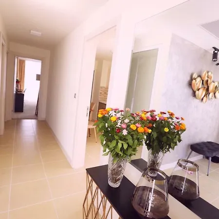 Apartment 33rd Floor Luxury & Fitness