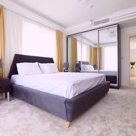 33rd Floor Luxury & Fitness * Skopje